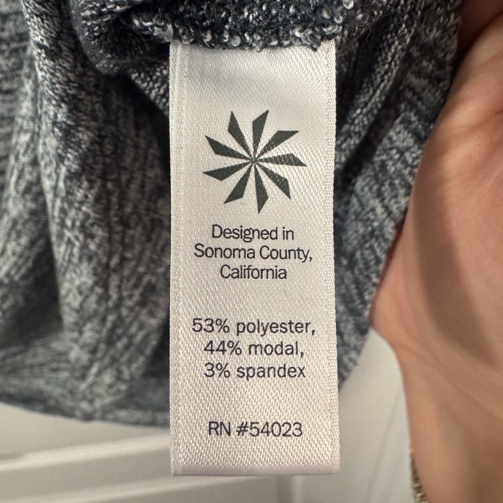 Athleta Gray Marled Long-Sleeve Pullover - Picture 6 of 8